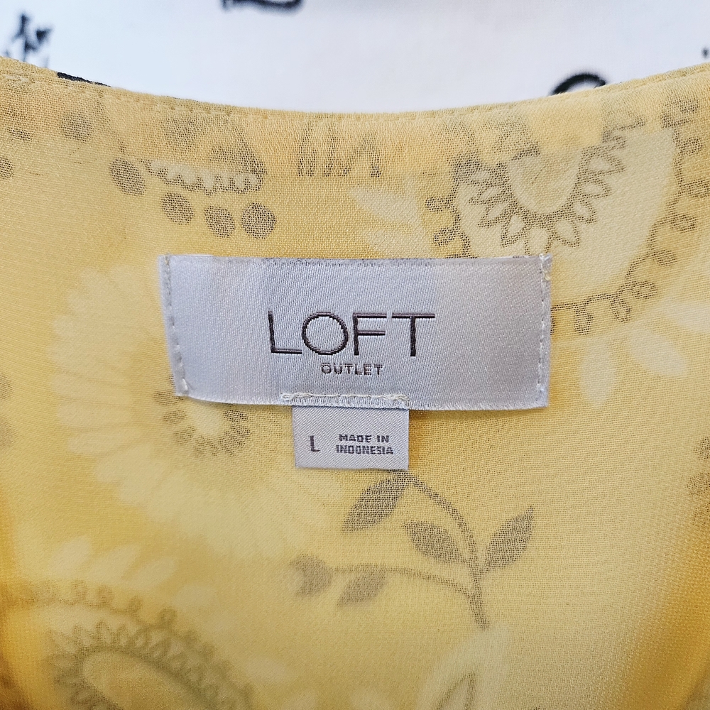 LOFT Yellow Paisley Sleeveless Tank Top - Picture 3 of 3